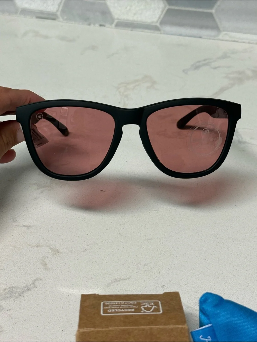 Torrey Pines Sport Fairway Men's Sunglasses - Pink Lenses
